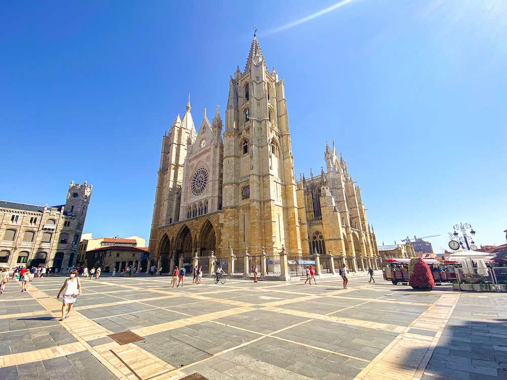 free tour leon
